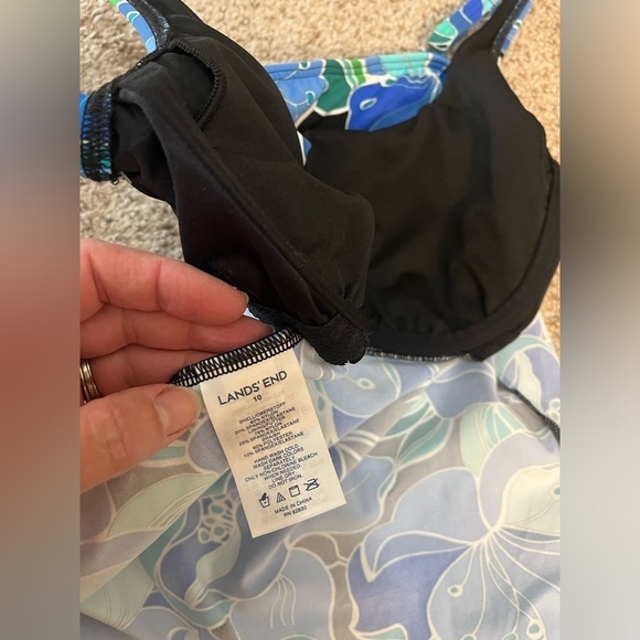 New Lands End Tankini Black Deco Floral with Underwire Bra women’s 10 - Picture 7 of 10